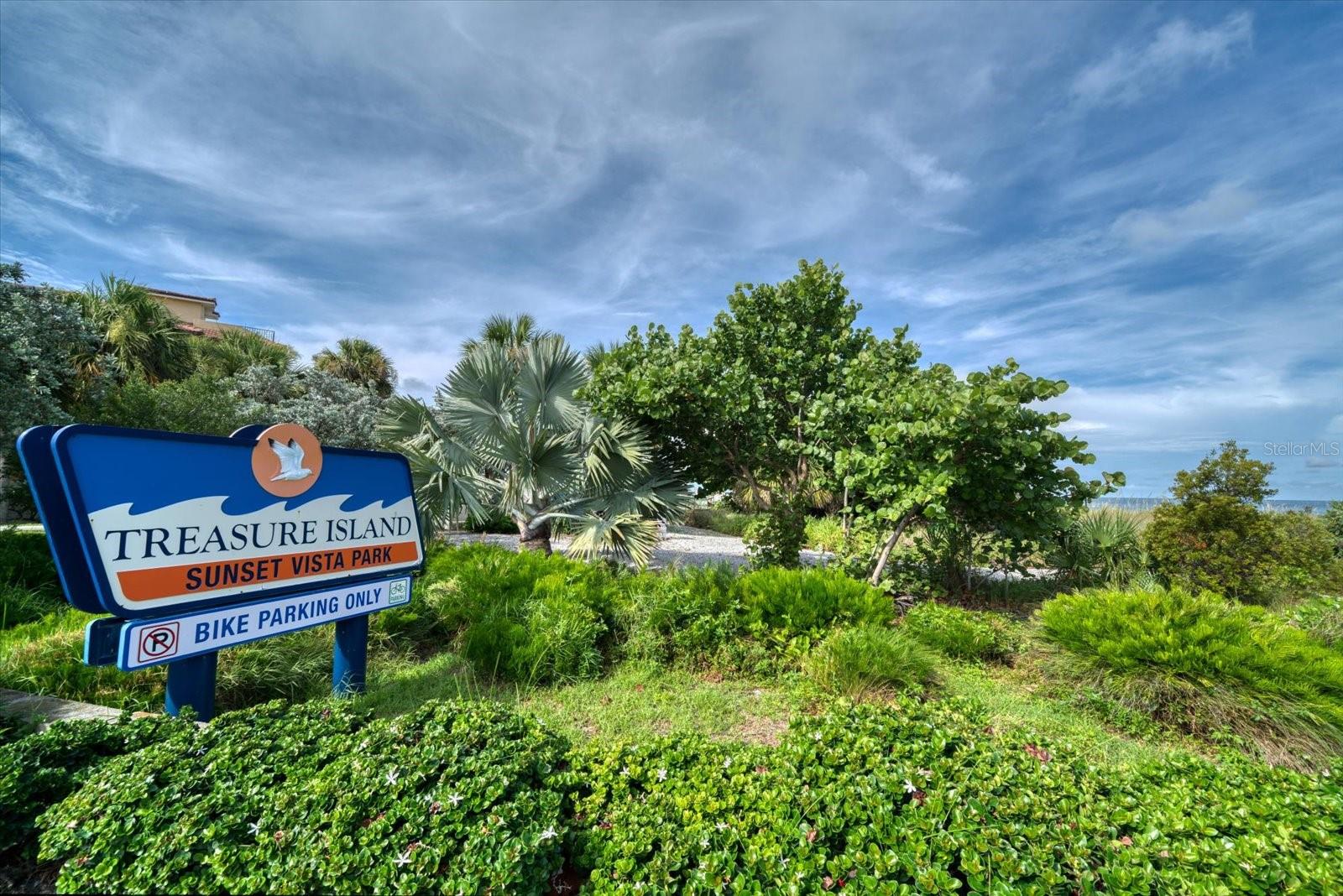 Image 35 of 42 For 9815 Harrell Avenue 503