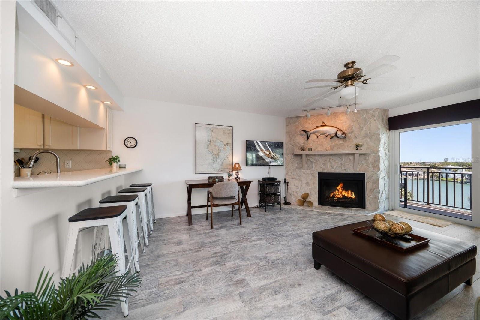 Image 9 of 42 For 9815 Harrell Avenue 503
