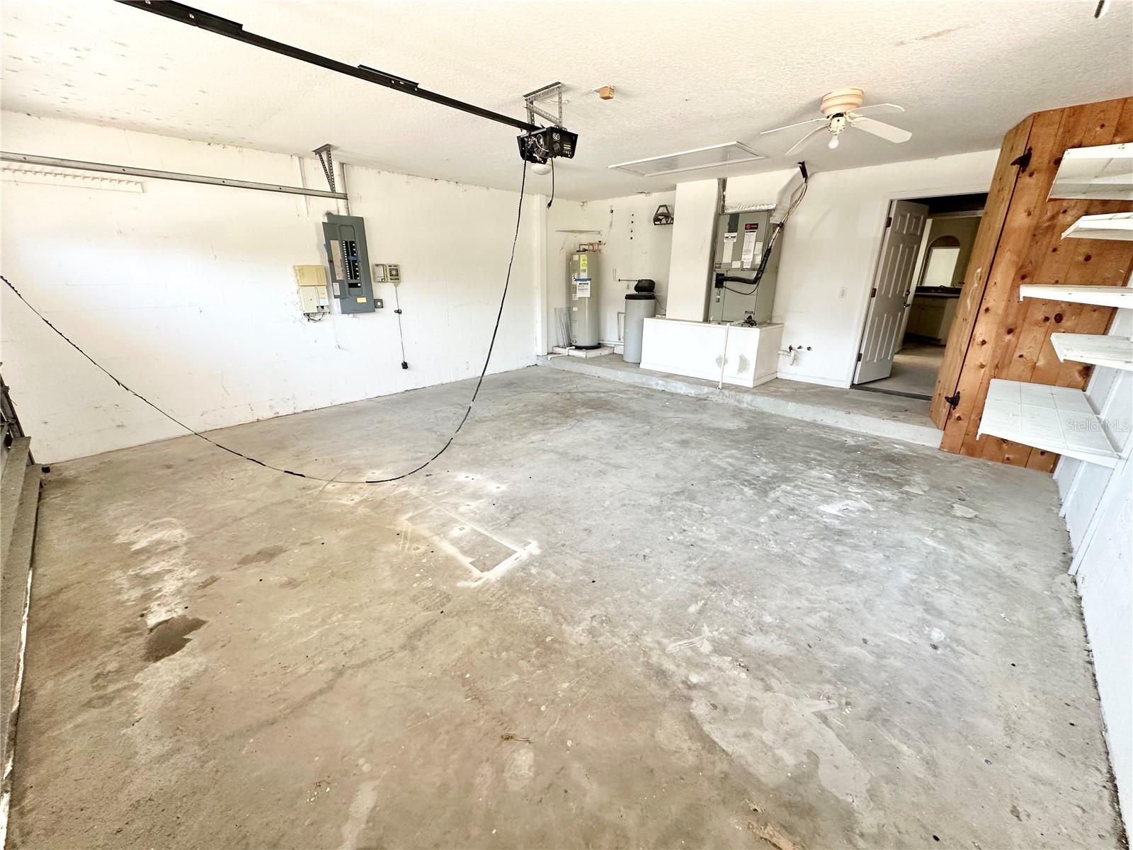 Image 31 of 40 For 1145 Riveredge Drive