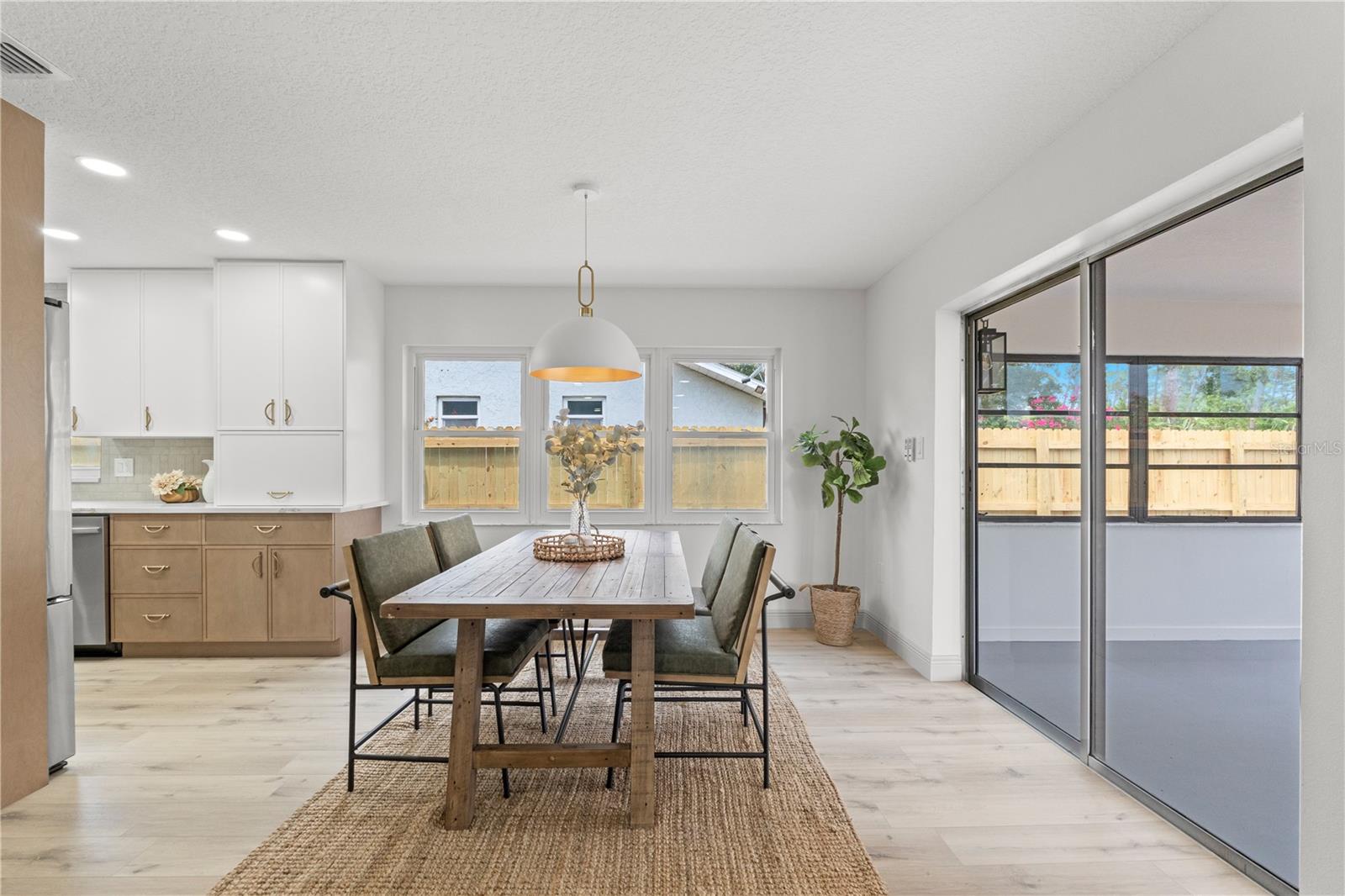 Listing photo id 8 for 13211 111th Lane
