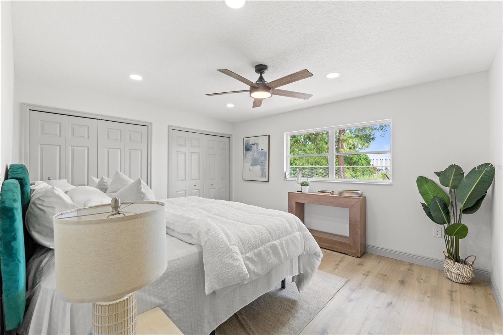 Listing photo id 27 for 13211 111th Lane