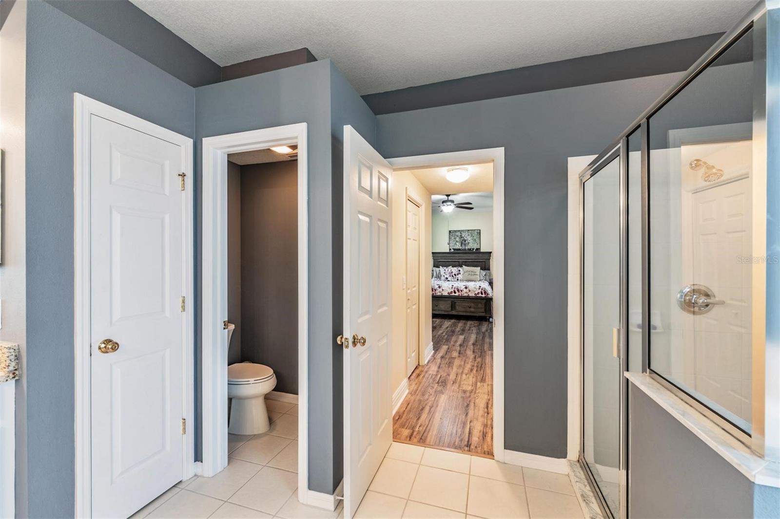 Image 11 of 48 For 6038 Palomaglade Drive