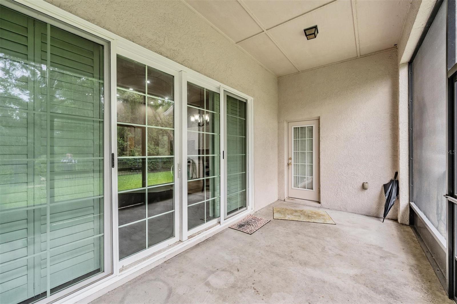 Image 26 of 48 For 6038 Palomaglade Drive