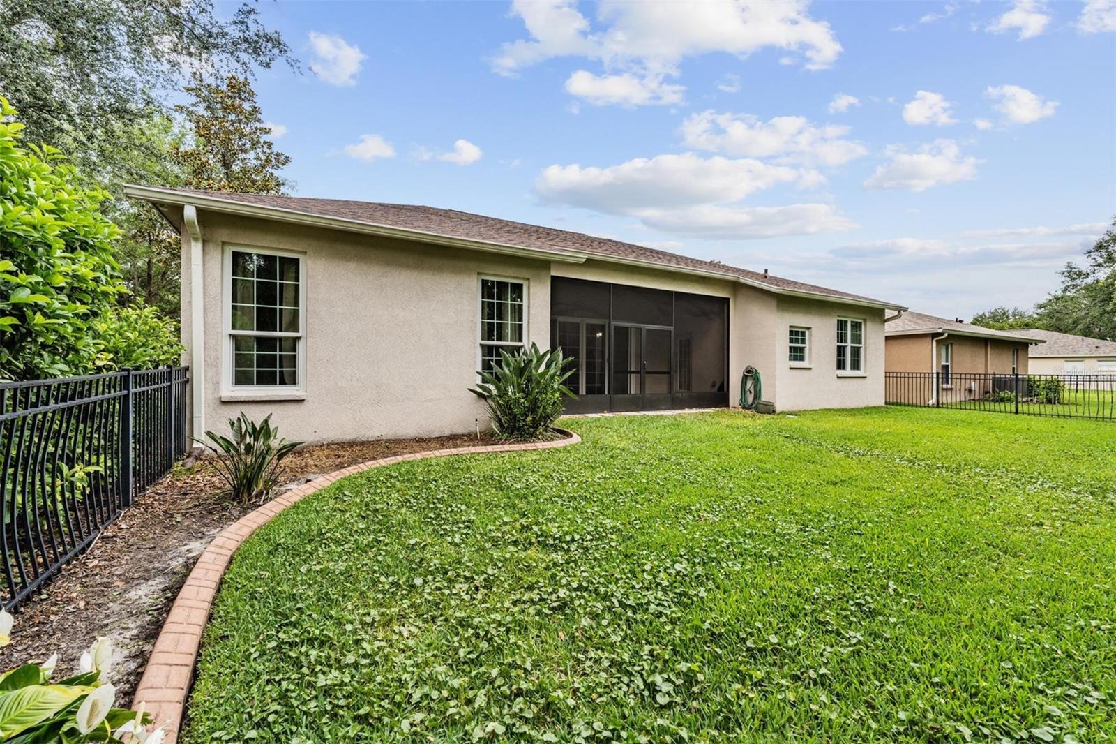 Image 28 of 48 For 6038 Palomaglade Drive