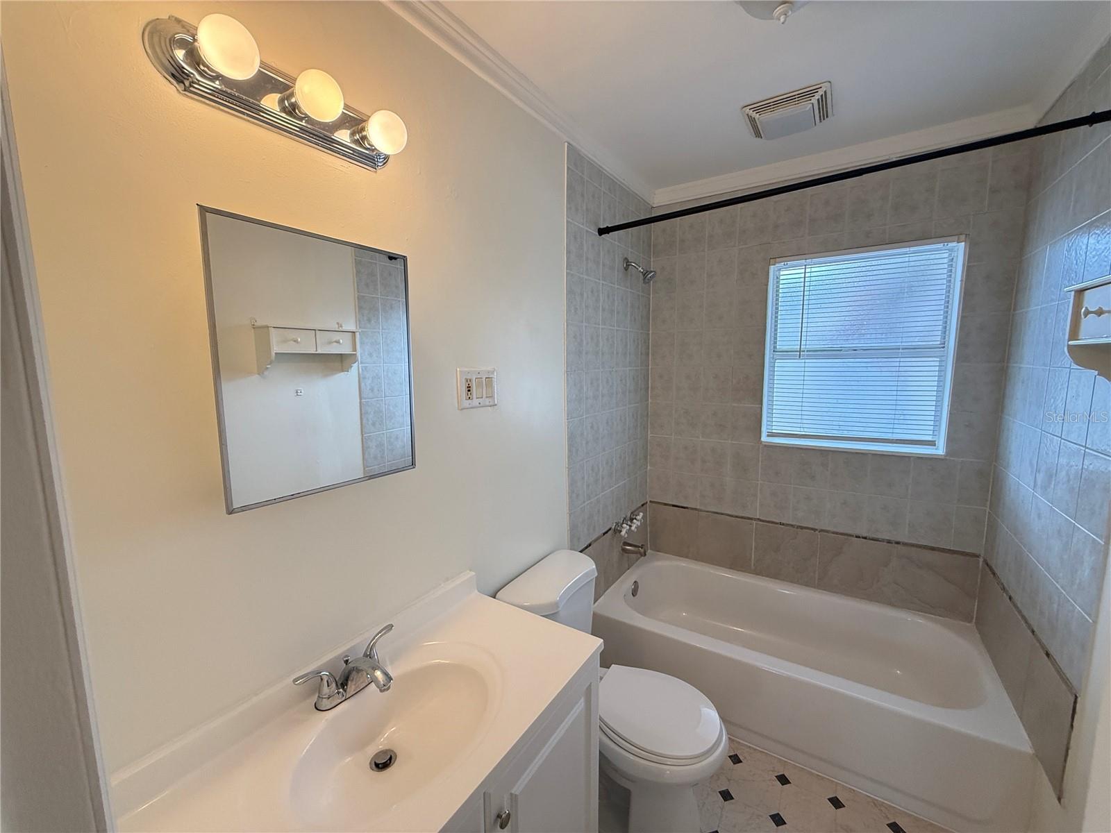 Image 7 of 14 For 3511 21st Street N