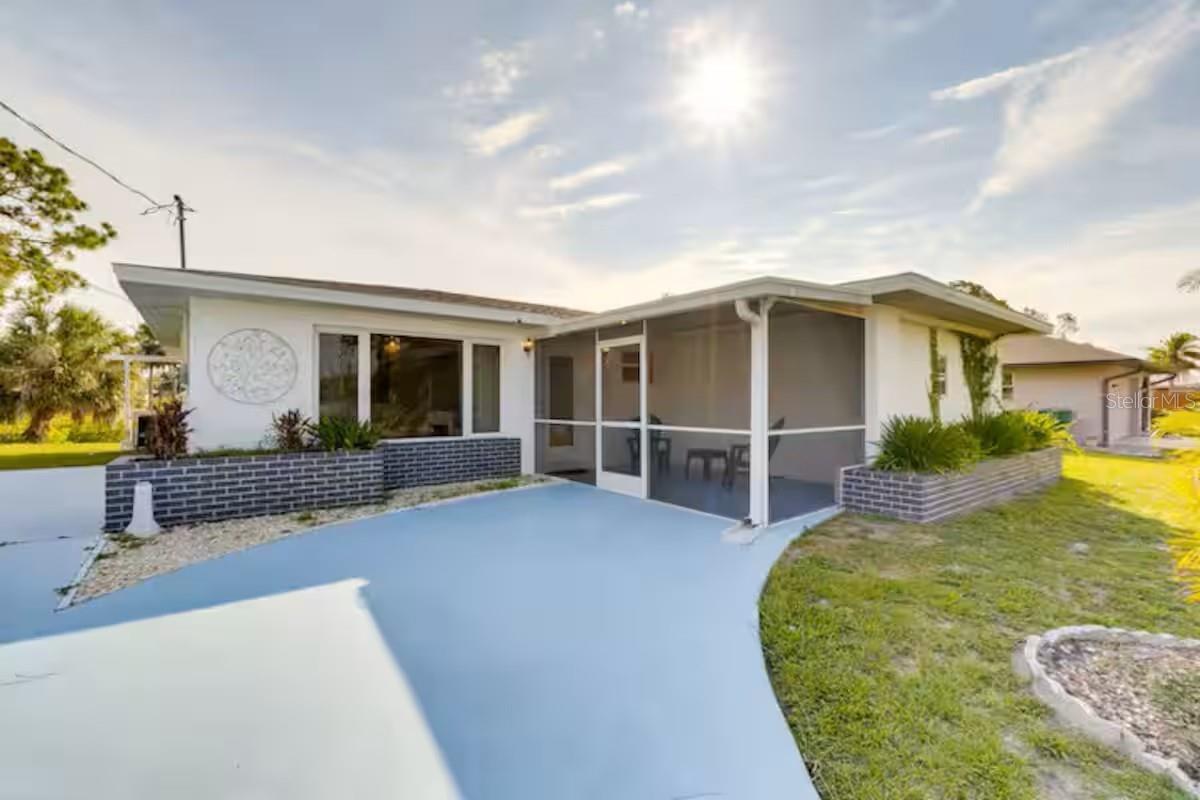 Image 21 of 23 For 2730 Auburn Boulevard