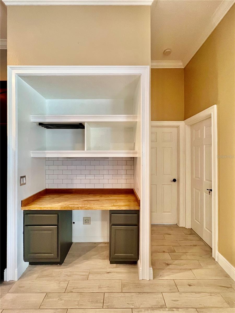 Listing photo id 10 for 2848 Duncan Tree Circle