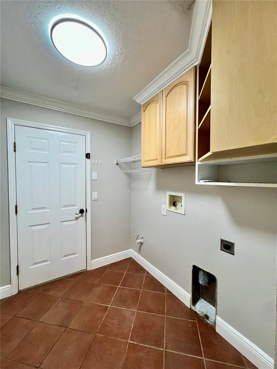 Listing photo id 26 for 2848 Duncan Tree Circle