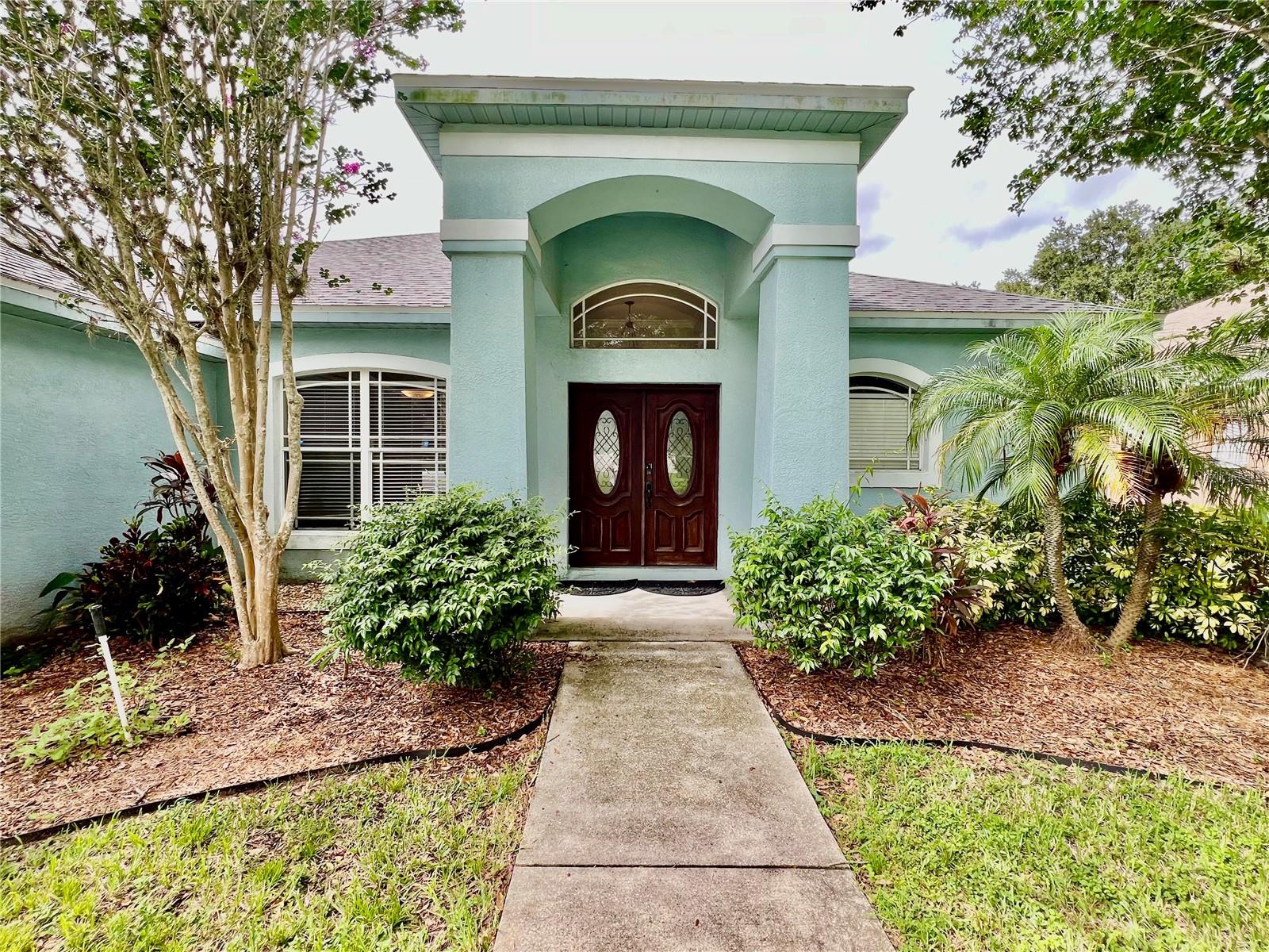 Listing photo id 1 for 2848 Duncan Tree Circle