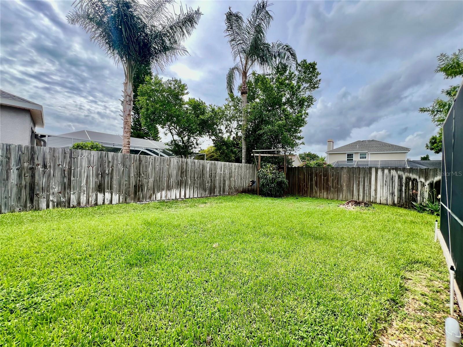 Listing photo id 34 for 2848 Duncan Tree Circle