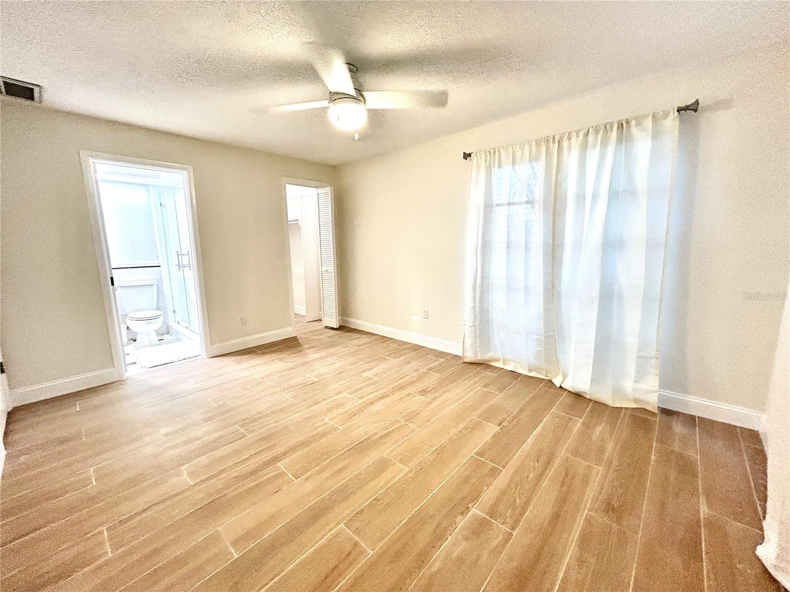 Image 14 of 23 For 17310 Rosa Lee Way