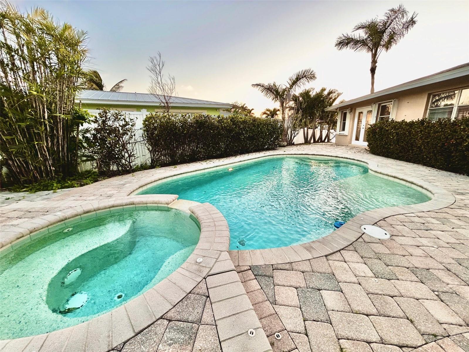 Image 22 of 23 For 17310 Rosa Lee Way