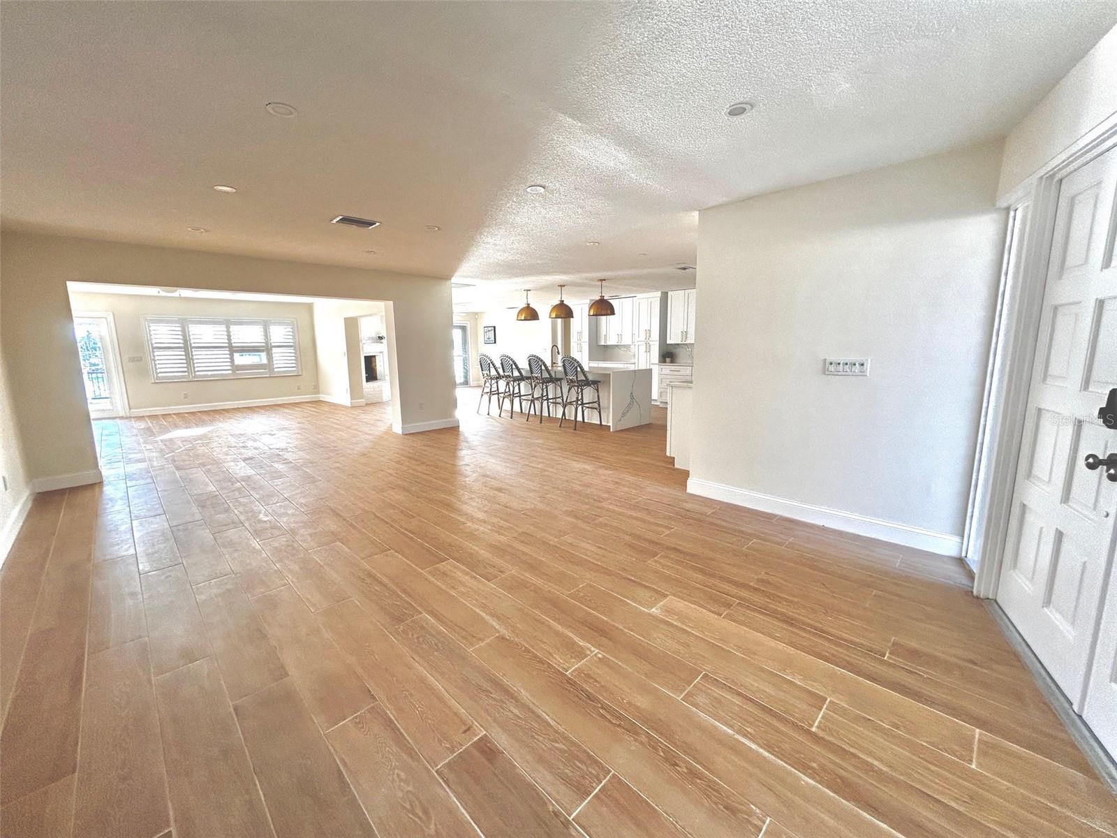 Image 9 of 23 For 17310 Rosa Lee Way