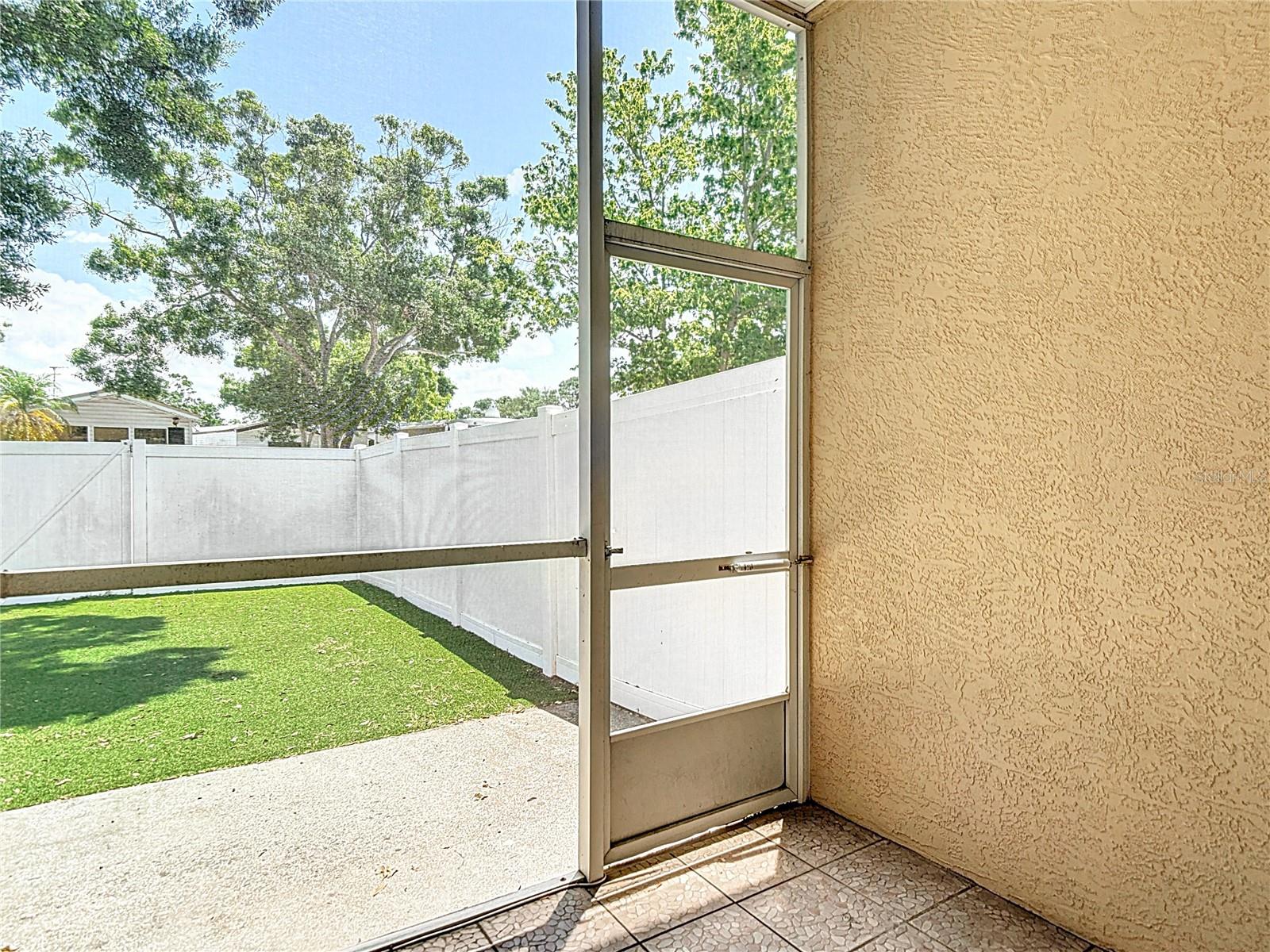 Image 20 of 54 For 6980 Ulmerton Road 7c