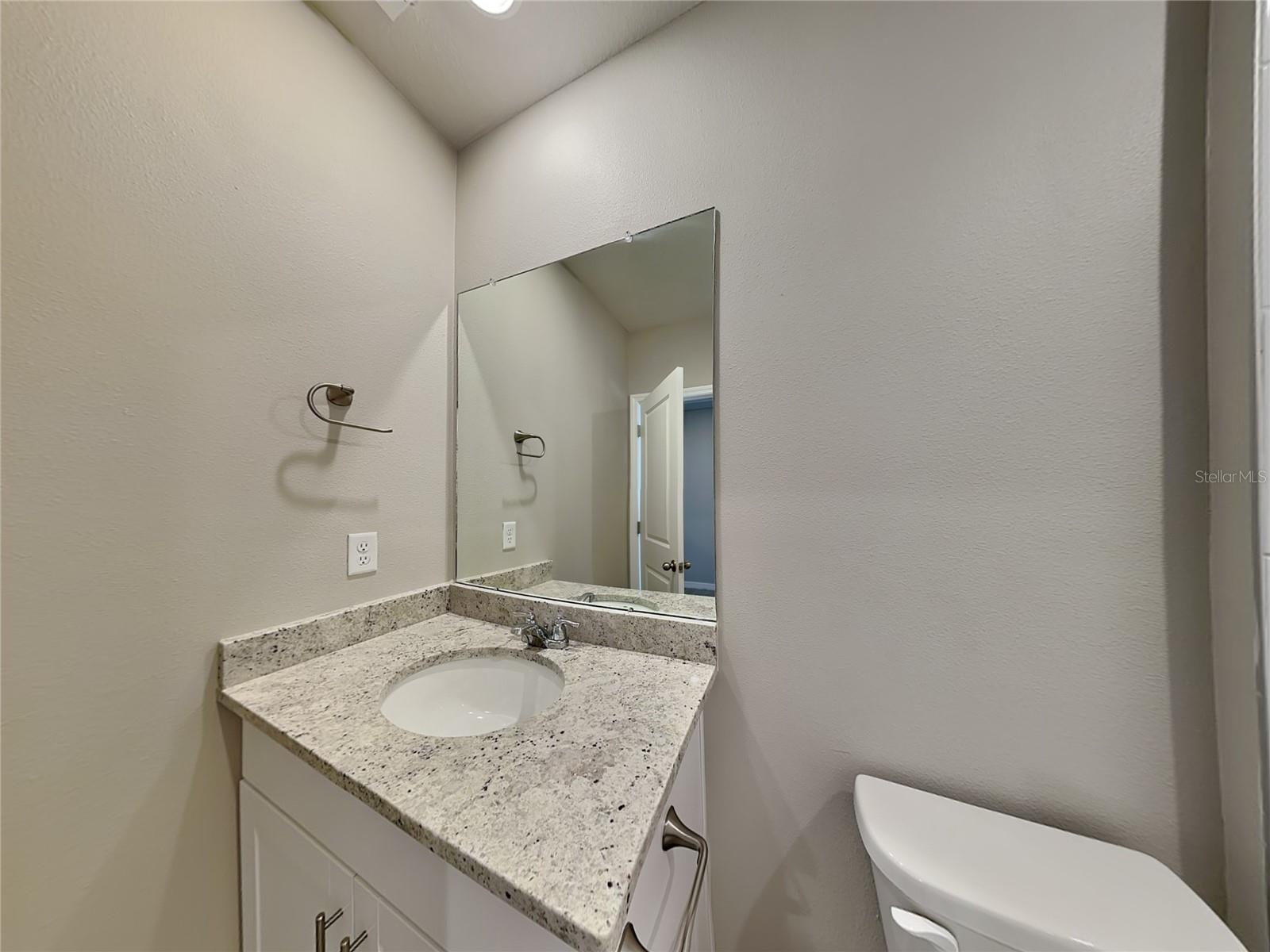 Image 15 of 18 For 7107 Amelia River Drive
