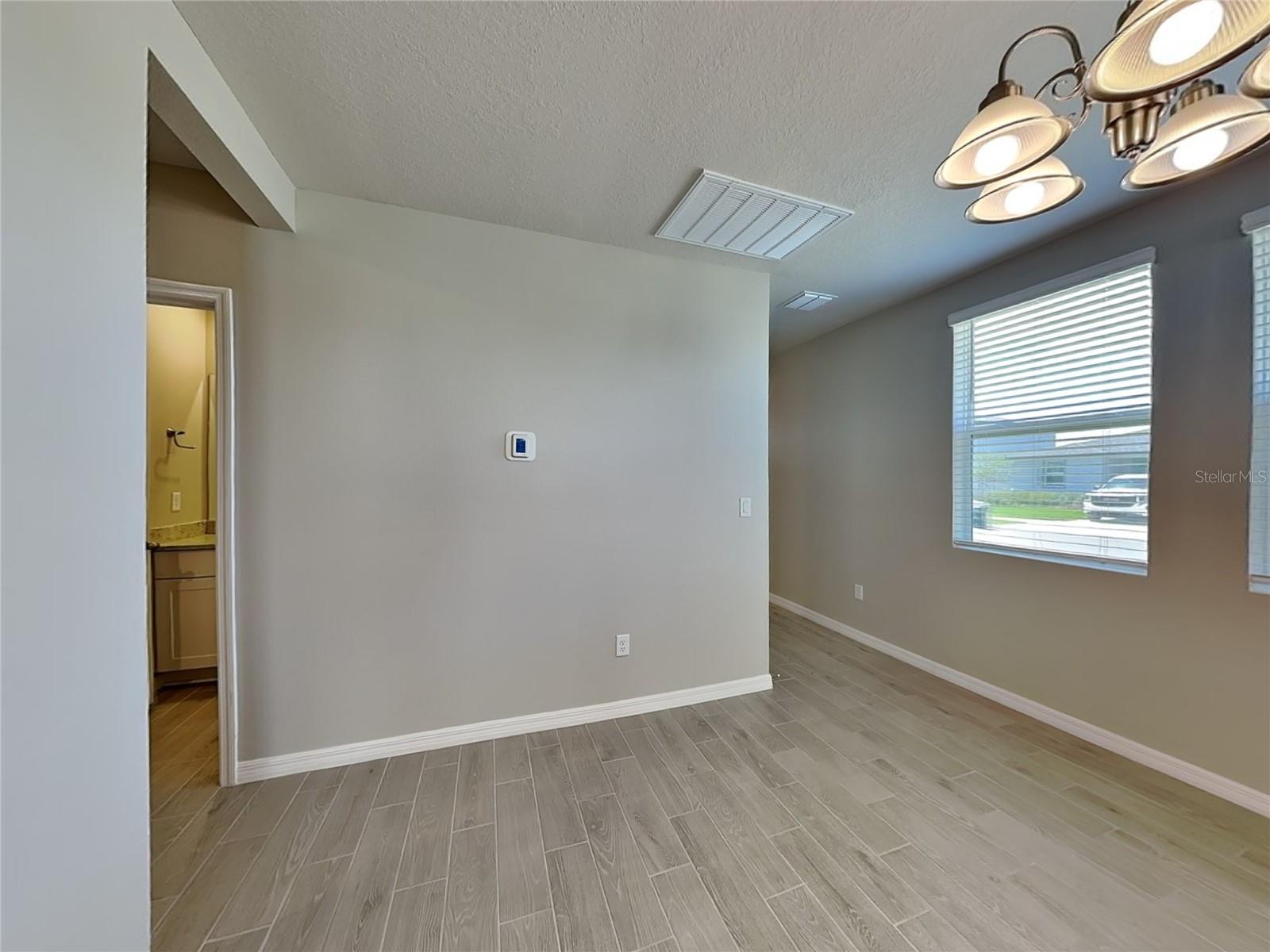 Image 4 of 18 For 7107 Amelia River Drive