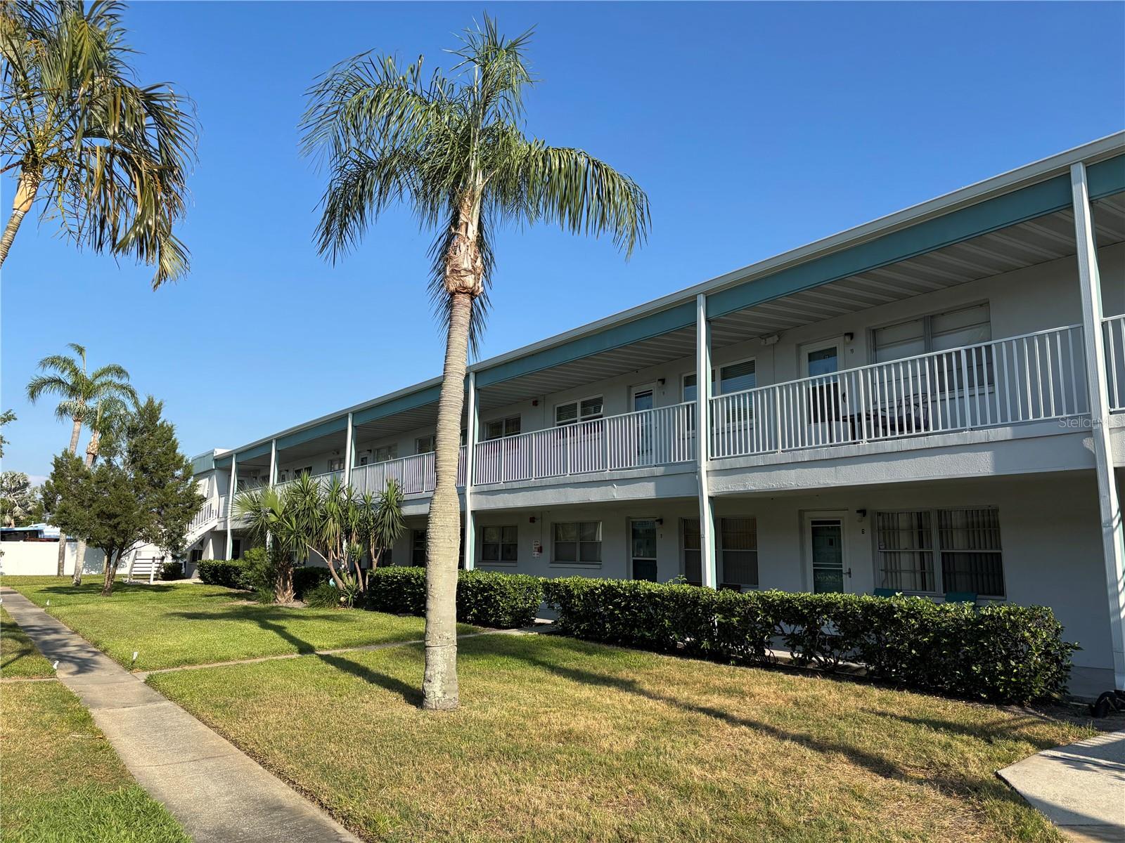 Details for 5217 81st Street N 6, ST PETERSBURG, FL 33709