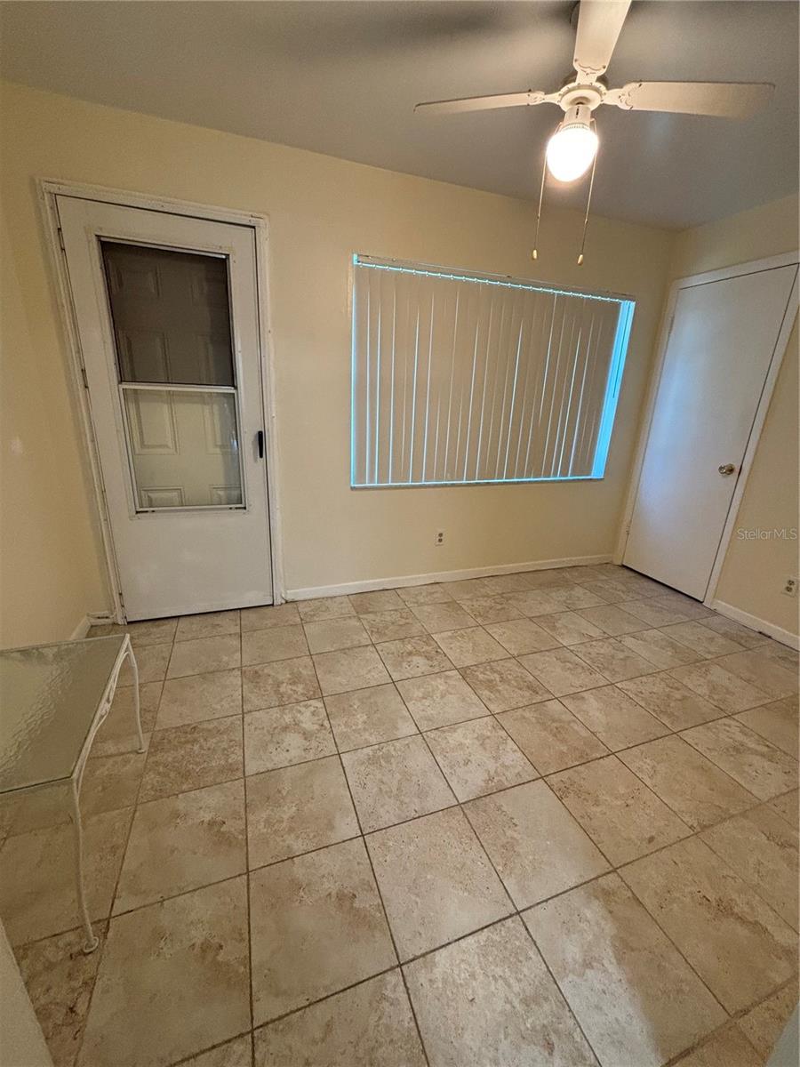 Image 13 of 19 For 5217 81st Street N 6
