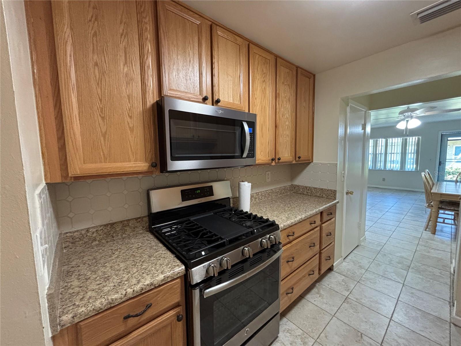 Image 6 of 19 For 5217 81st Street N 6