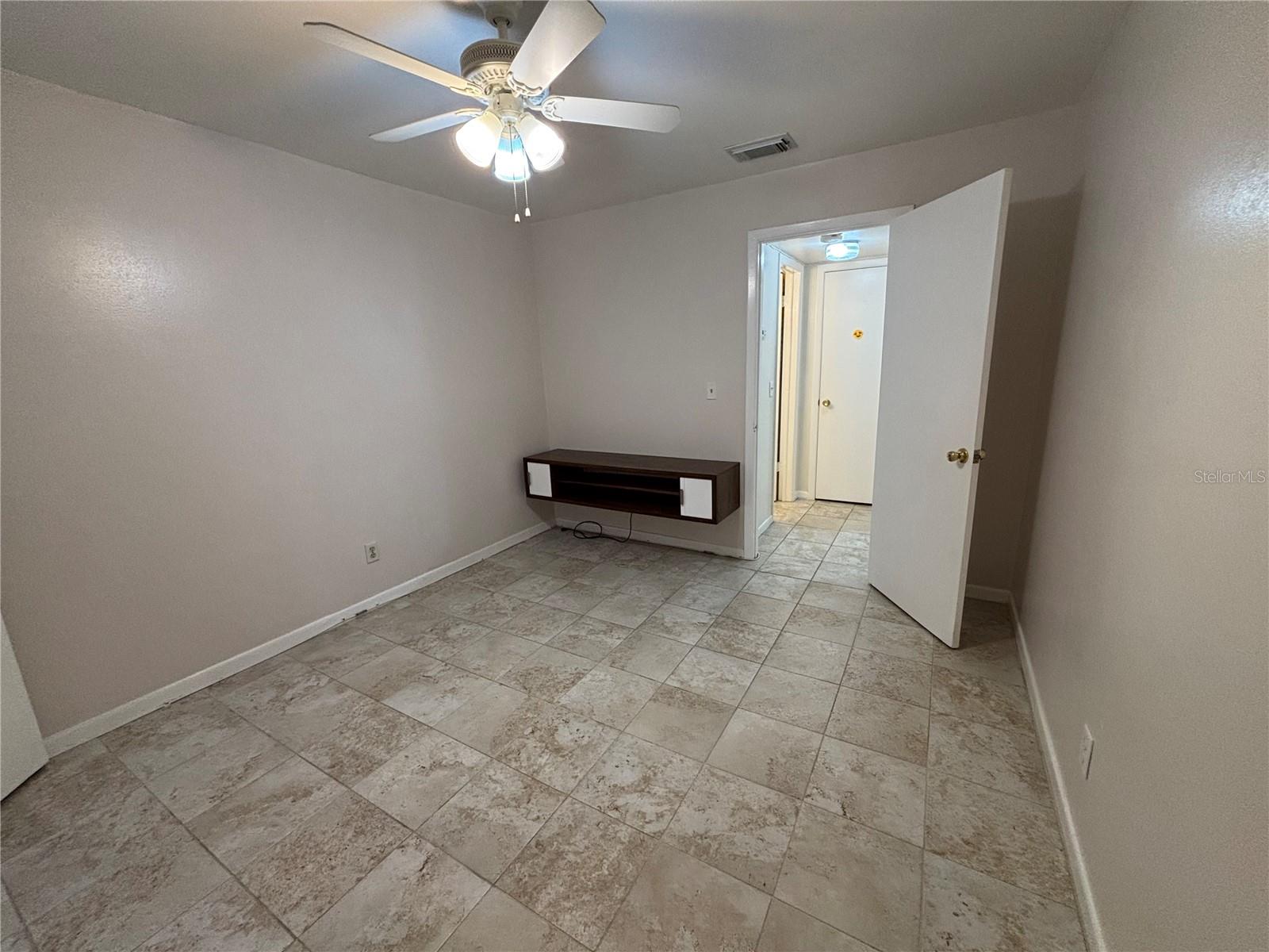 Image 8 of 19 For 5217 81st Street N 6