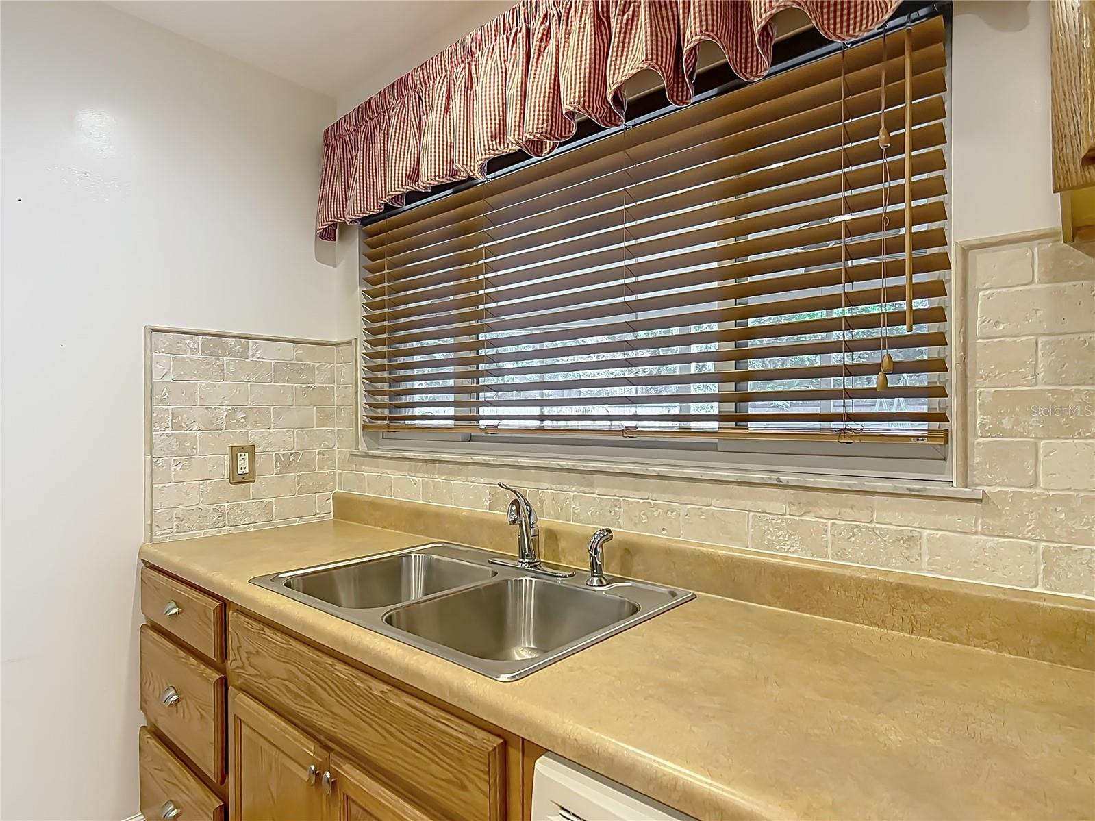 Image 15 of 57 For 9679 Pimpernel Lane