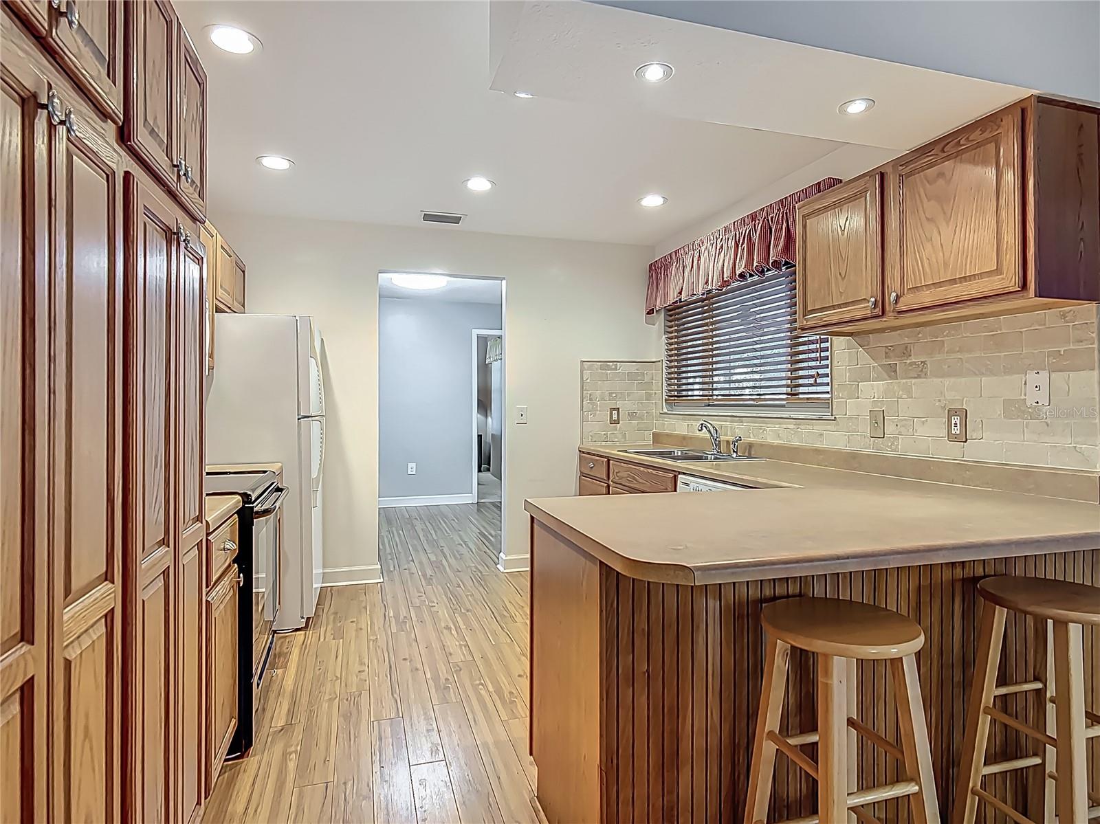 Image 17 of 57 For 9679 Pimpernel Lane