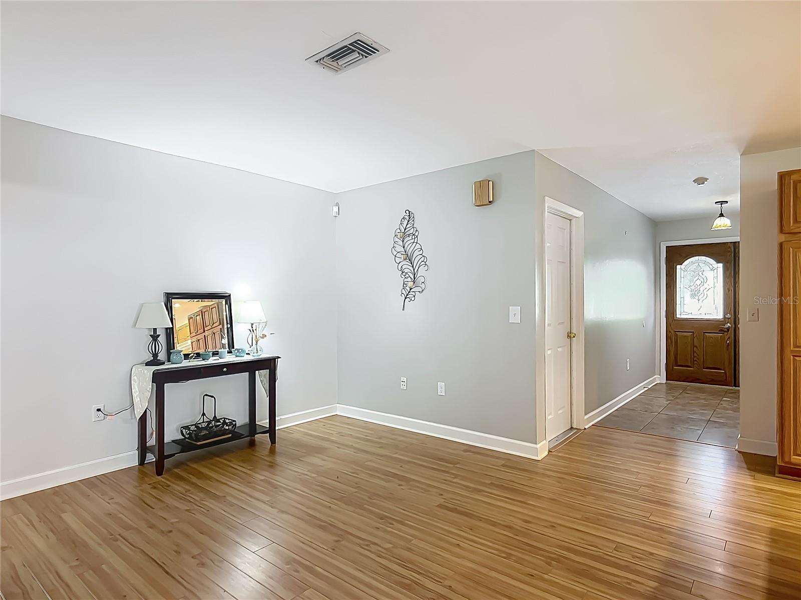 Image 21 of 57 For 9679 Pimpernel Lane