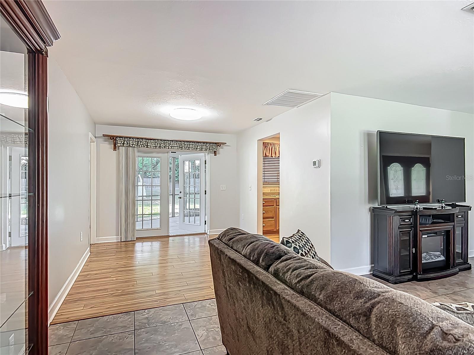 Image 9 of 57 For 9679 Pimpernel Lane