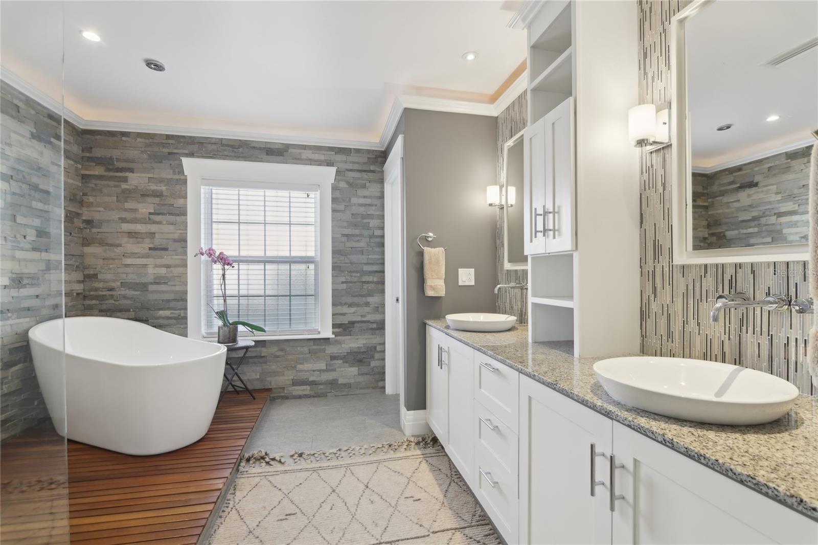 Image 13 of 48 For 157 9th Avenue N