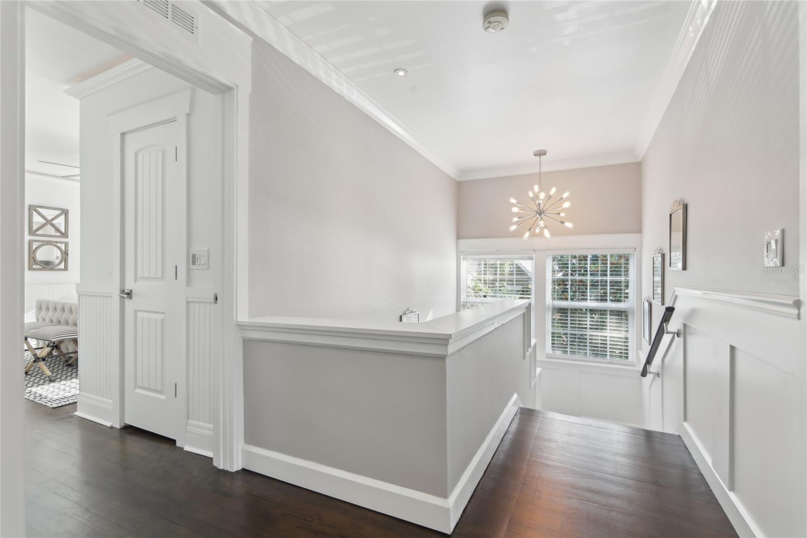 Image 18 of 48 For 157 9th Avenue N