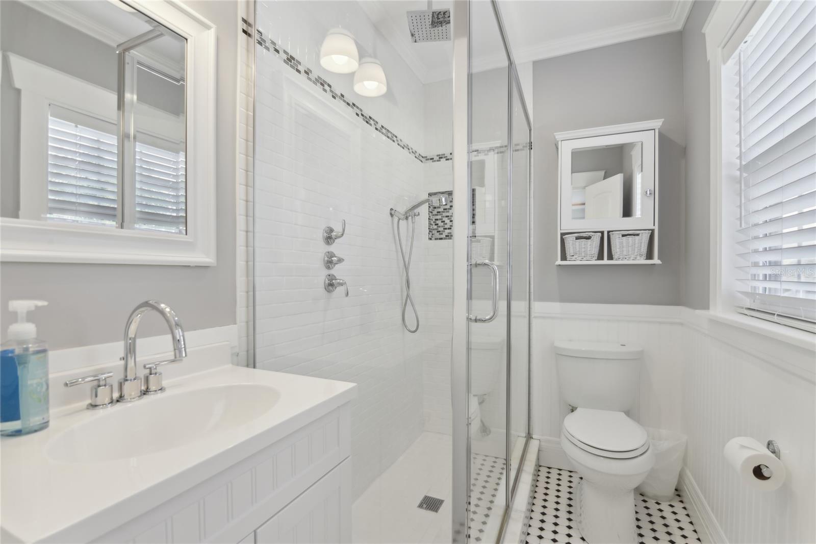 Image 22 of 48 For 157 9th Avenue N