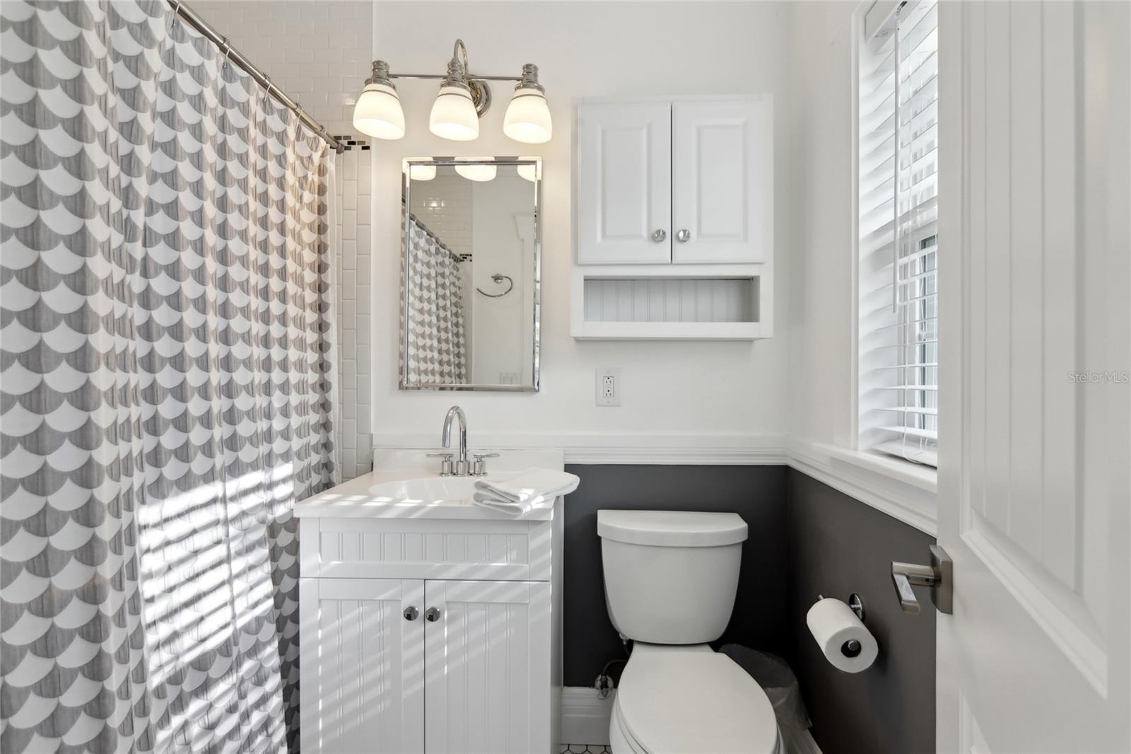 Image 26 of 48 For 157 9th Avenue N