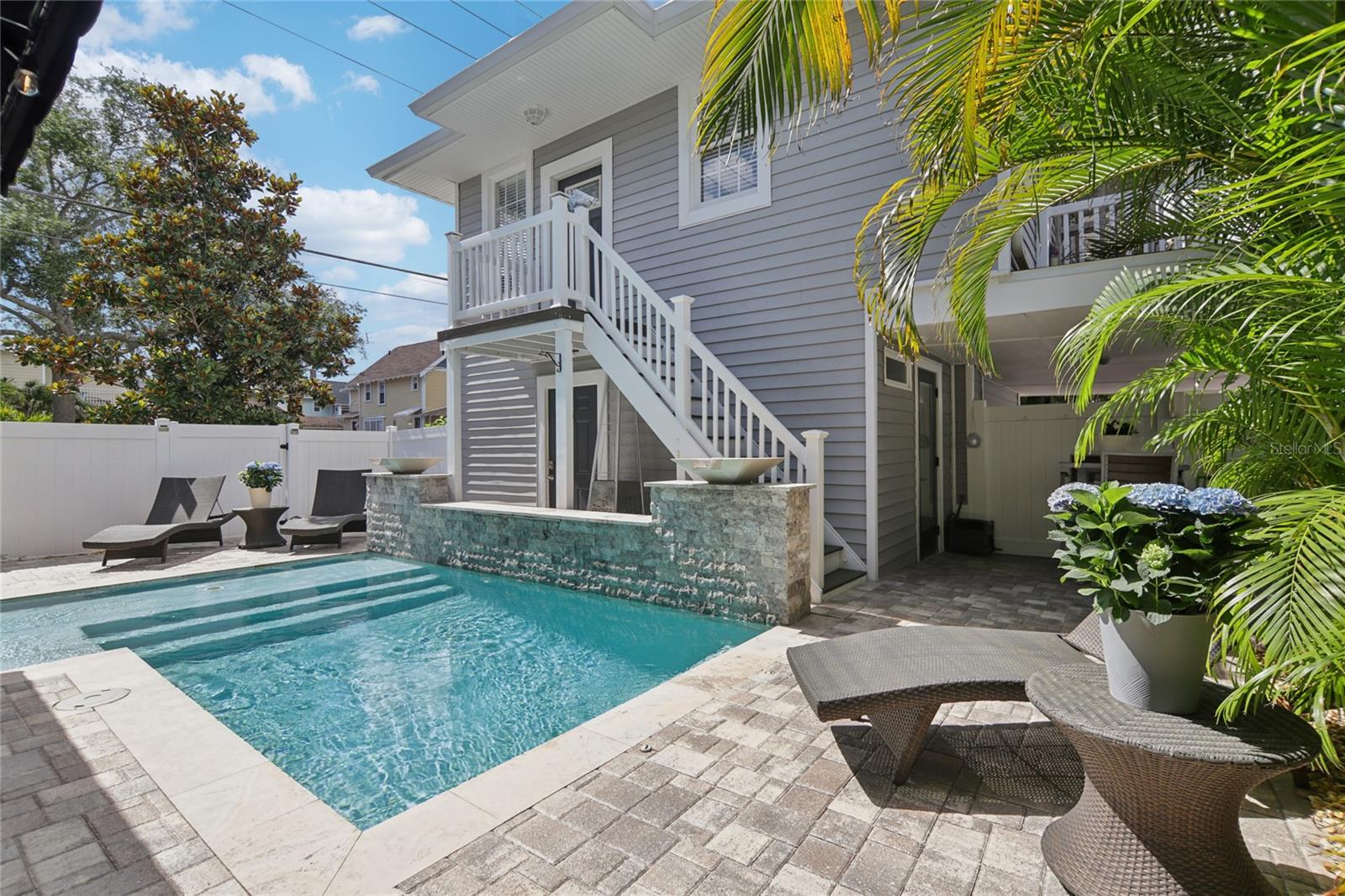 Image 36 of 48 For 157 9th Avenue N