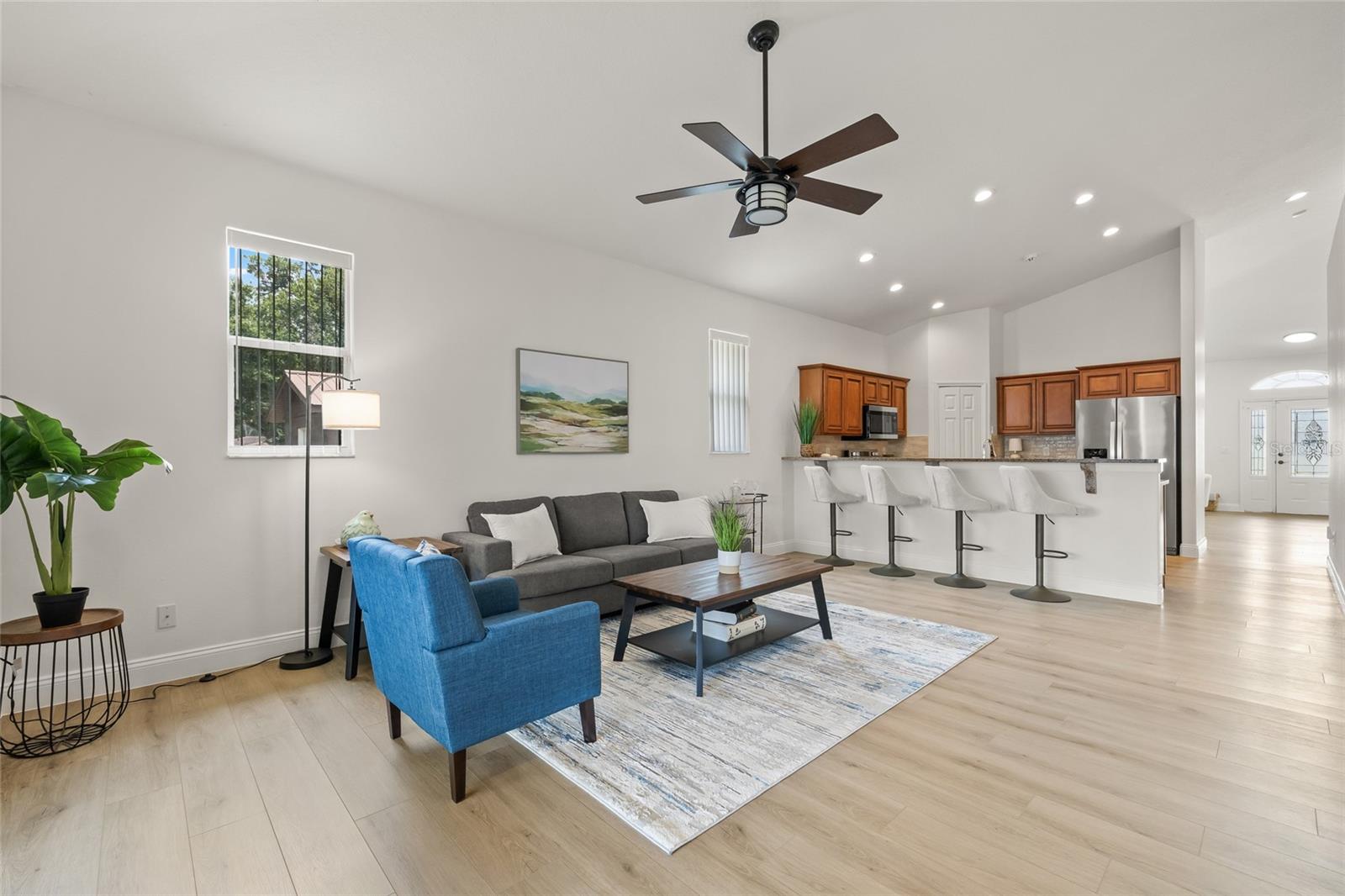 Image 34 of 59 For 7612 S 36th Avenue