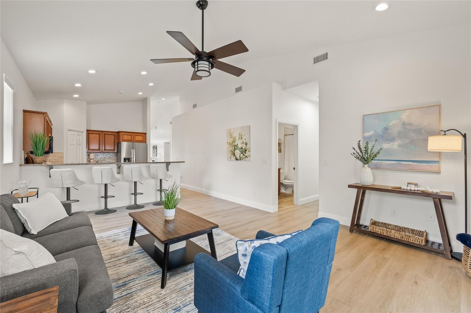 Image 35 of 59 For 7612 S 36th Avenue
