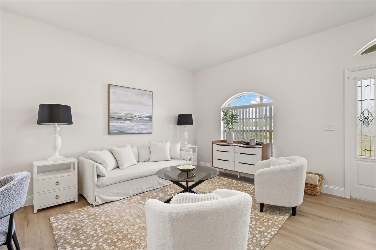 Image 8 of 59 For 7612 S 36th Avenue