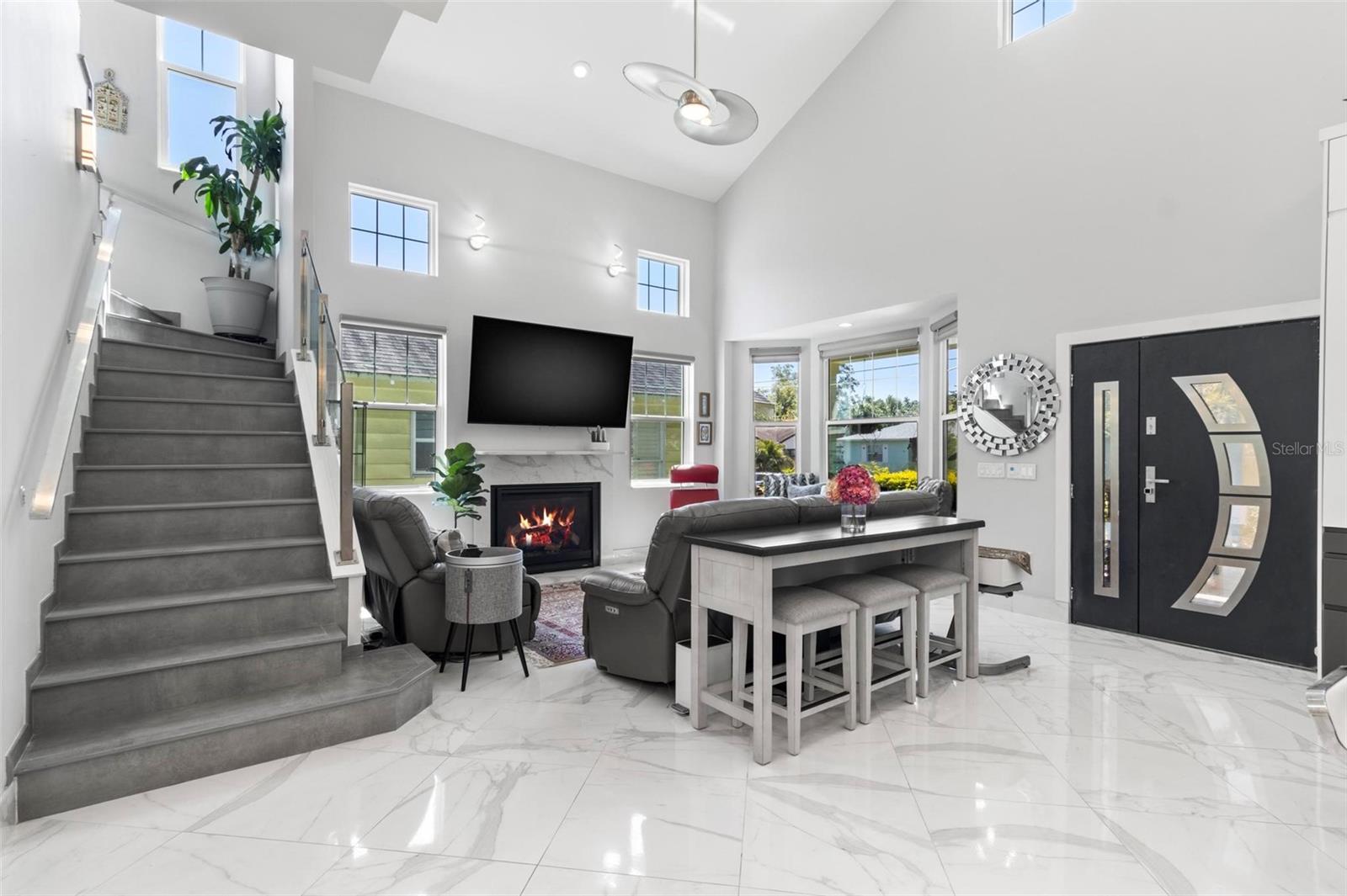 Image 10 of 44 For 475 27th Avenue N