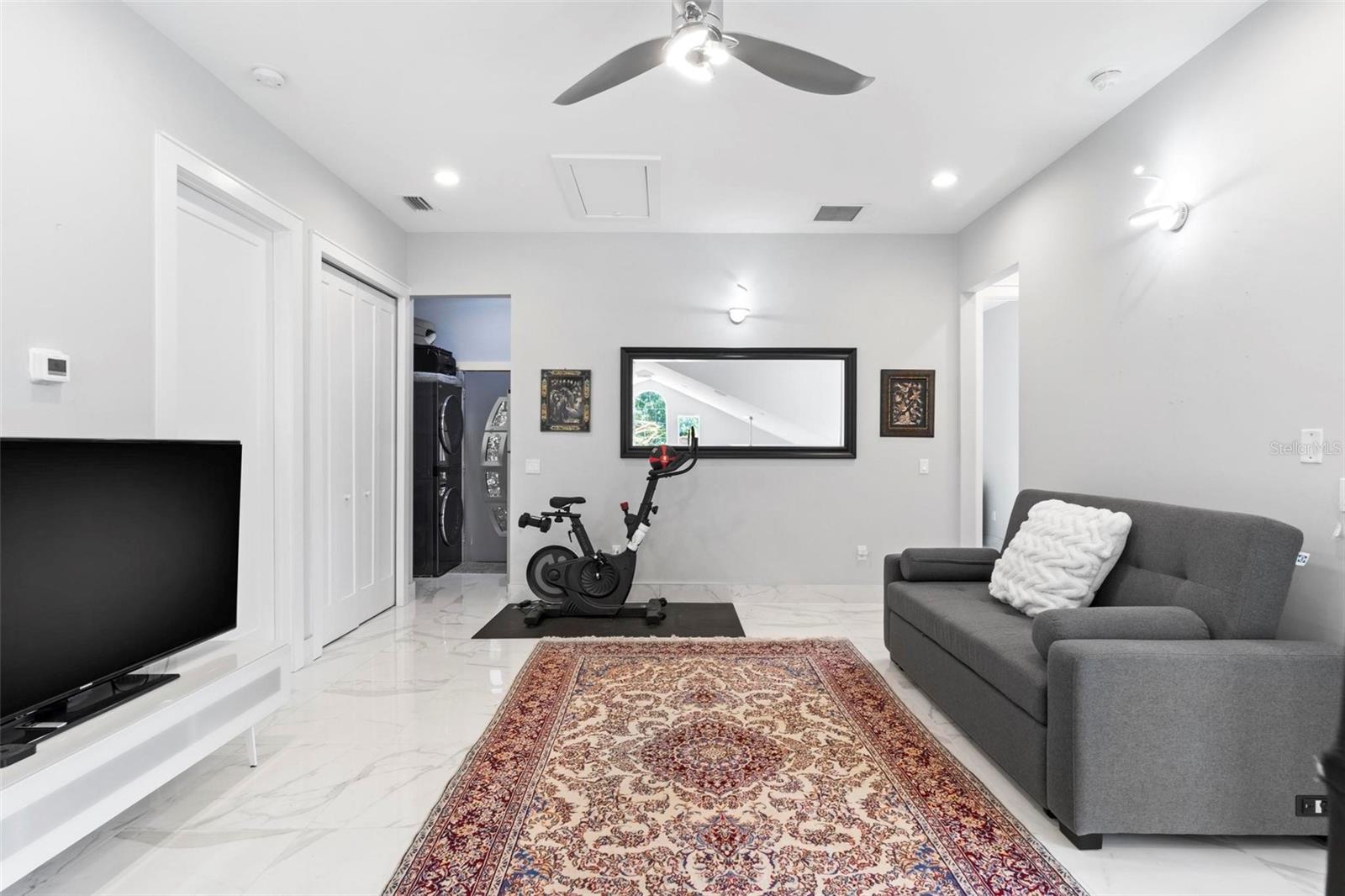 Image 2 of 44 For 475 27th Avenue N