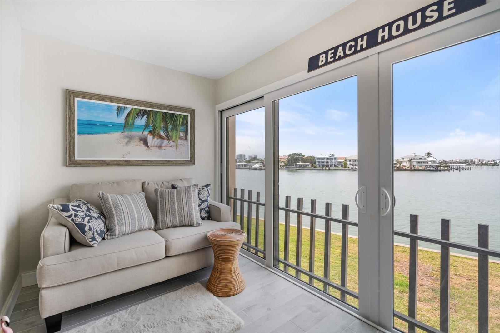 Image 13 of 39 For 868 Bayway Boulevard 206