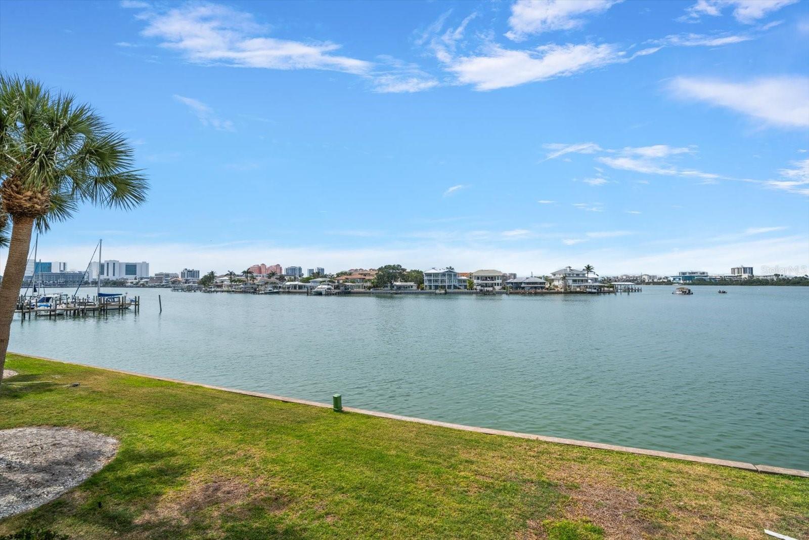 Image 15 of 39 For 868 Bayway Boulevard 206