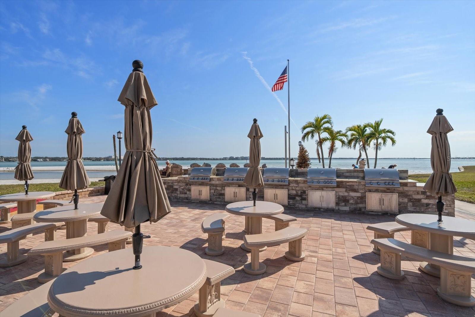 Image 32 of 39 For 868 Bayway Boulevard 206
