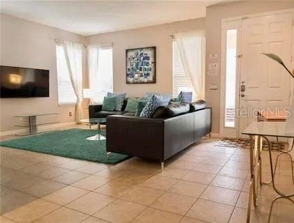 Image 6 of 18 For 1030 Marcello Boulevard