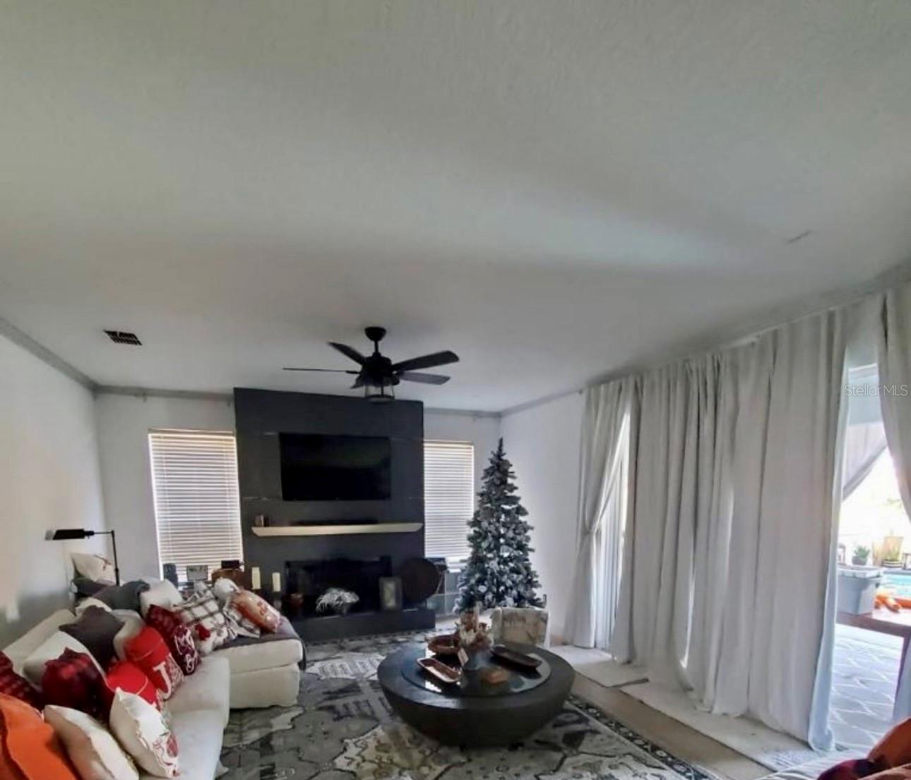 Image 8 of 18 For 1030 Marcello Boulevard