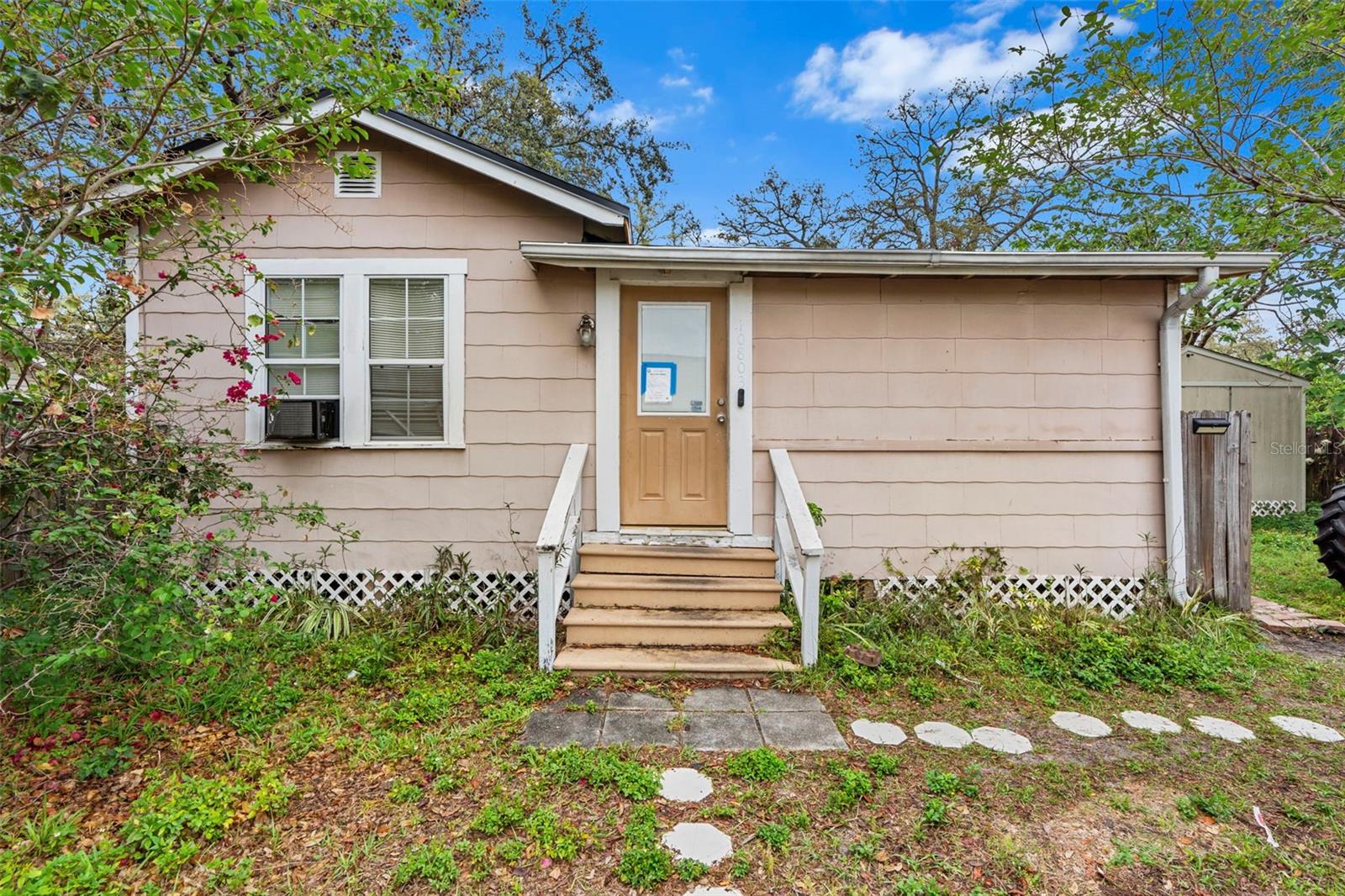 Image 3 of 21 For 10803 Florence Avenue