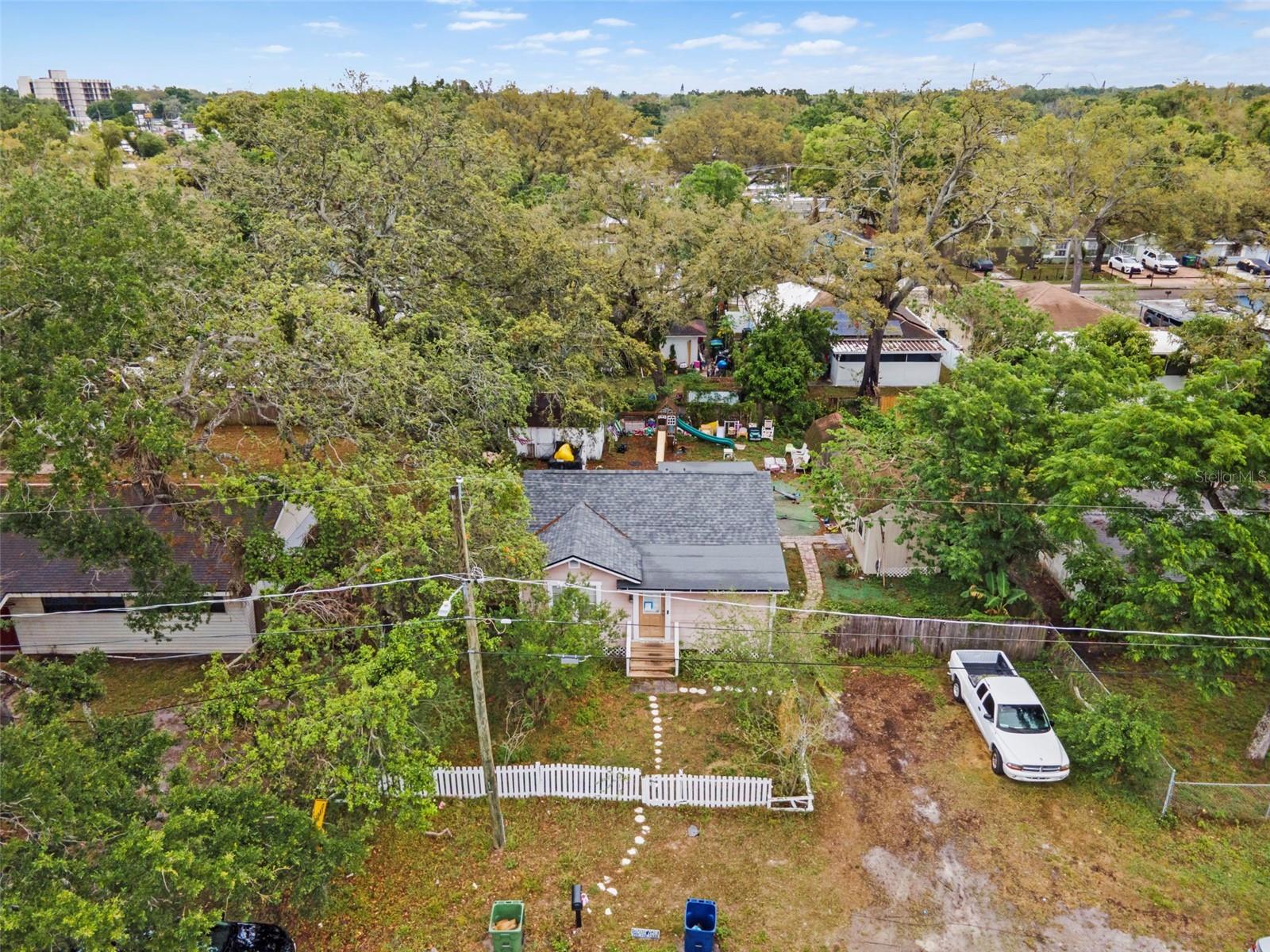 Image 7 of 21 For 10803 Florence Avenue