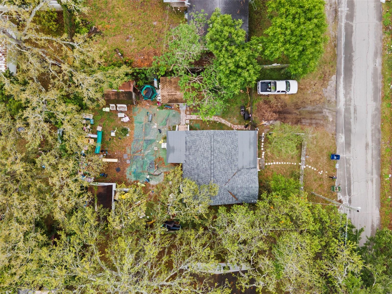 Image 8 of 21 For 10803 Florence Avenue