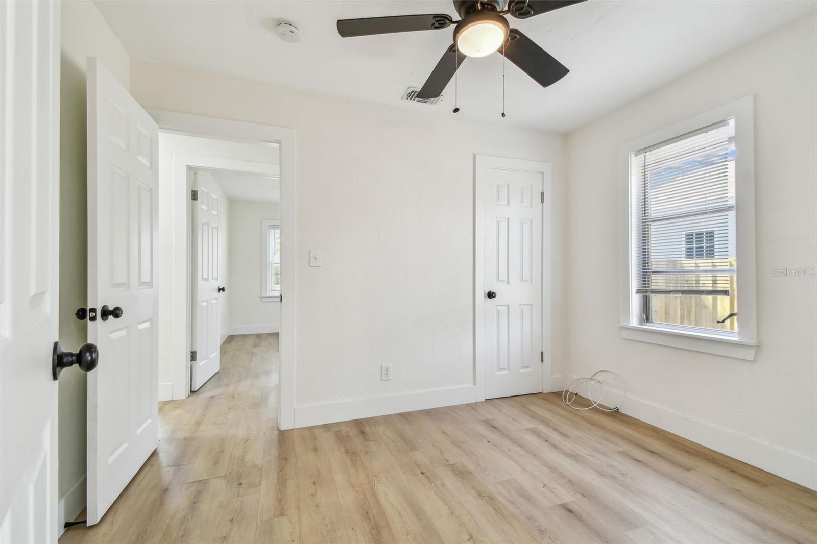 Image 32 of 53 For 3535 16th Street N