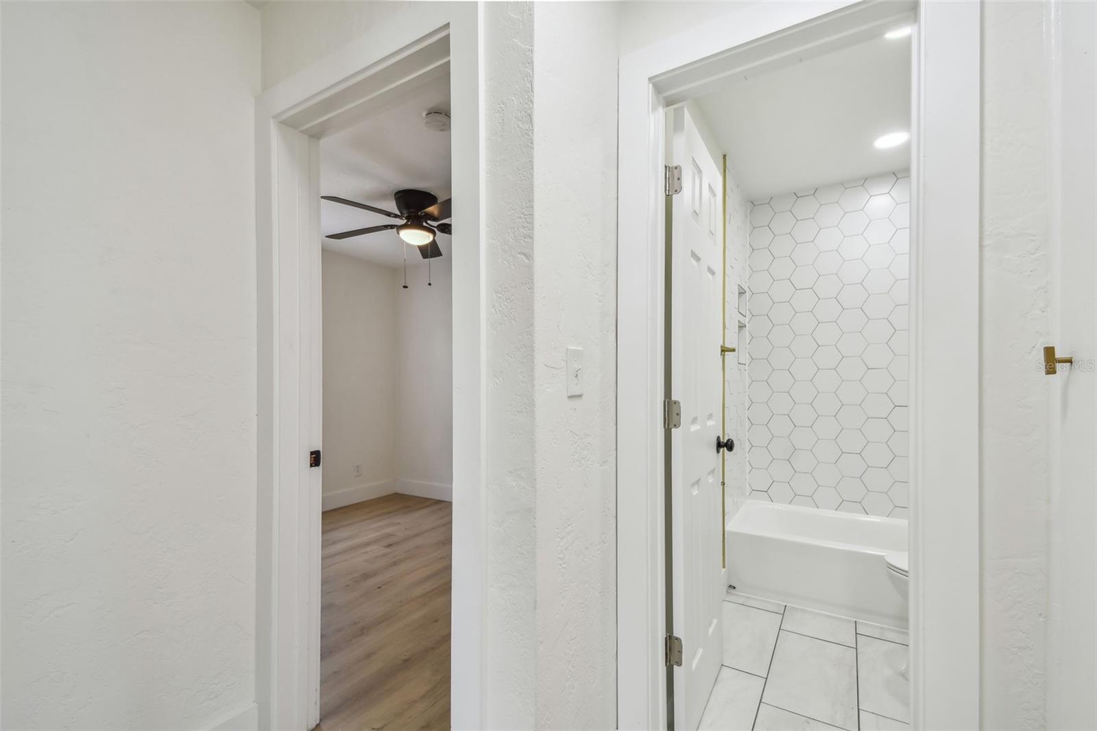 Image 36 of 53 For 3535 16th Street N