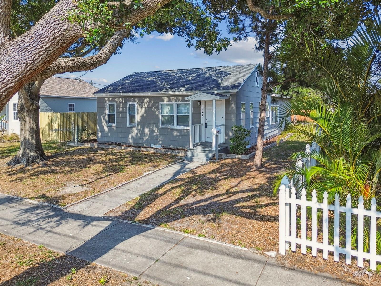 Image 4 of 53 For 3535 16th Street N