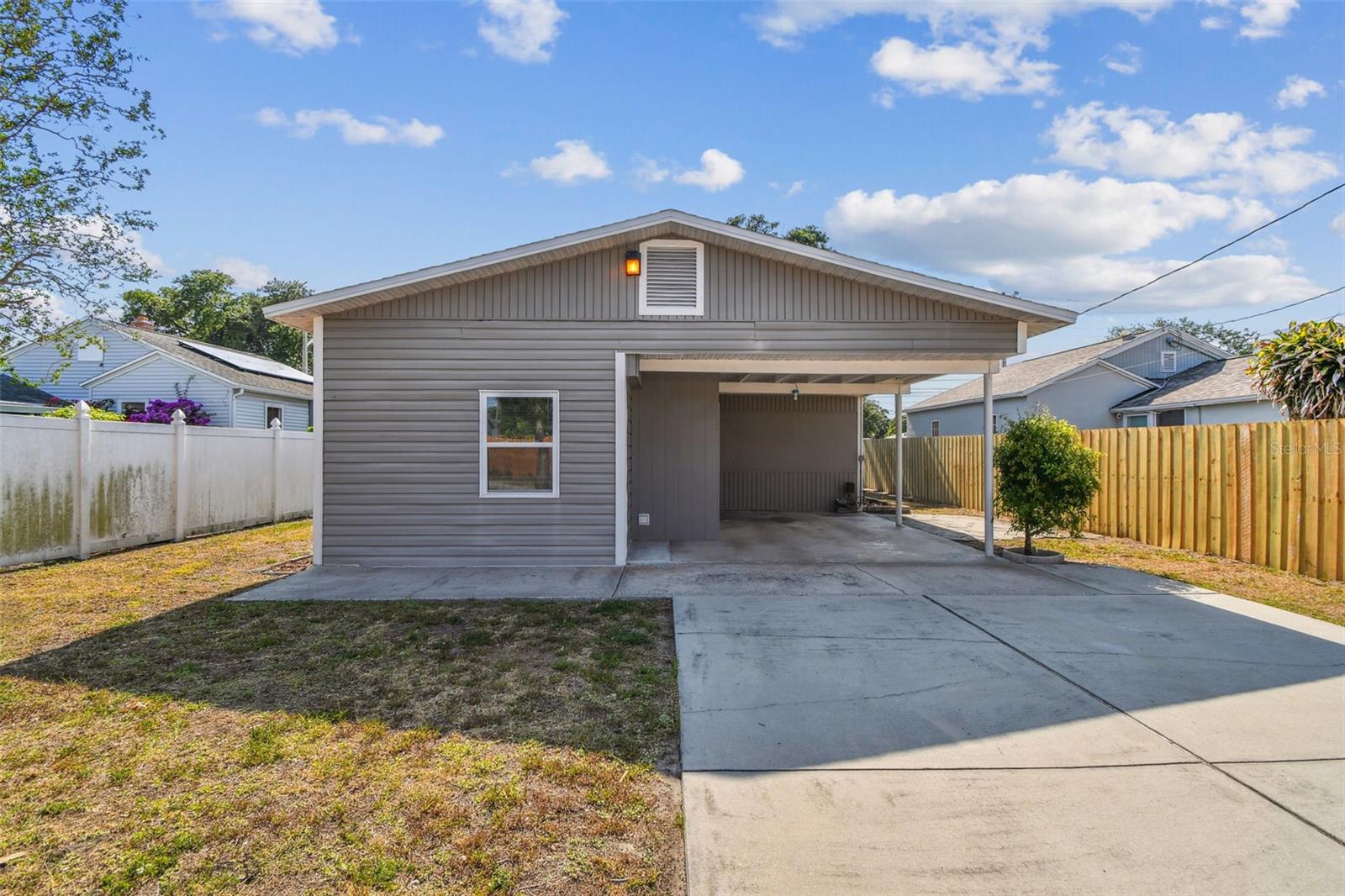 Image 43 of 53 For 3535 16th Street N